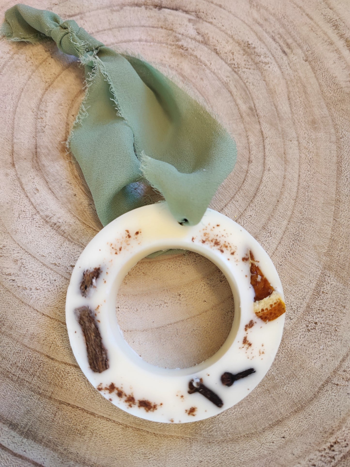 TAVOLETTA BOTANICA CON DECORAZIONI NATALIZIE