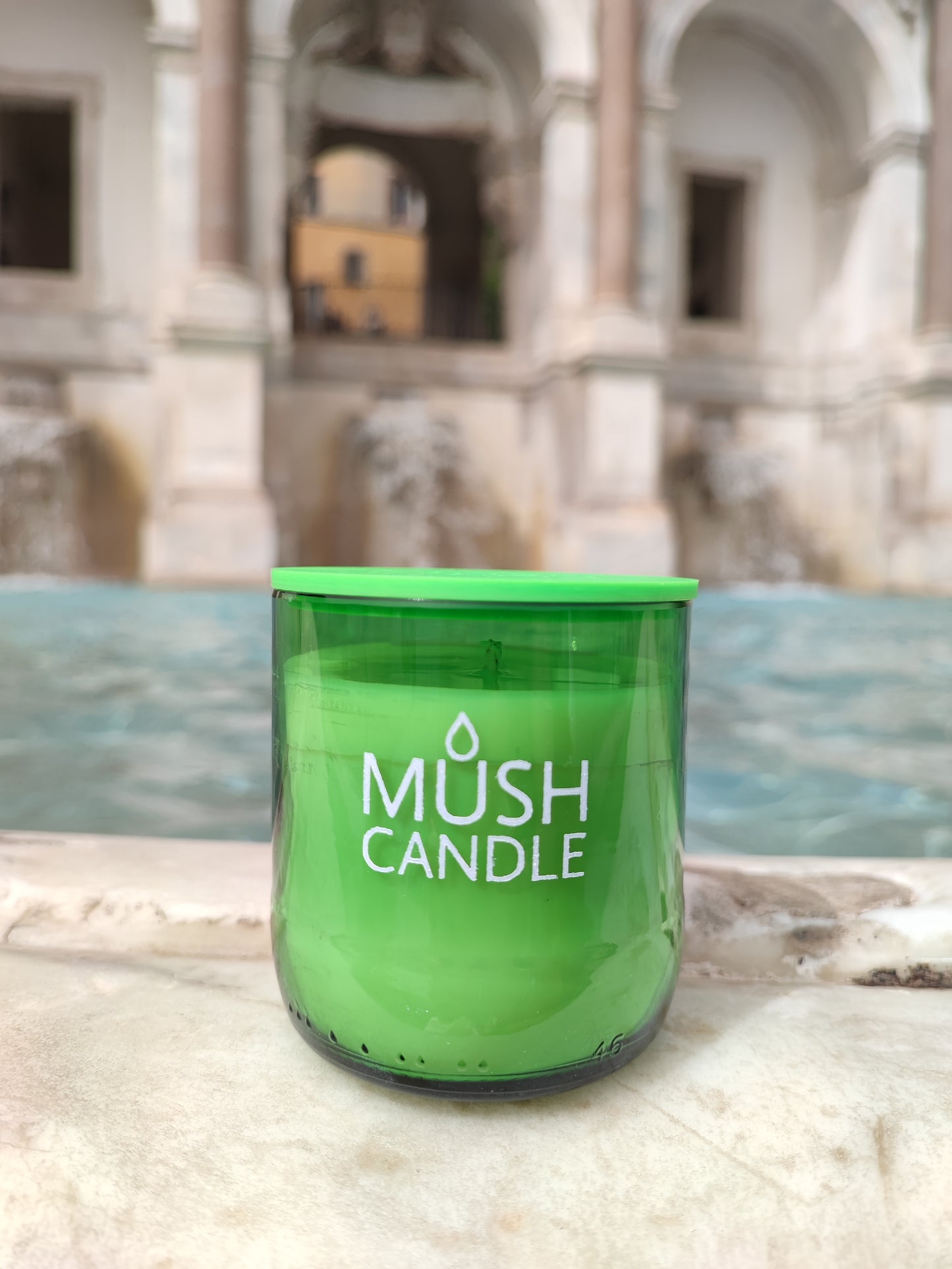 CANDELA AROMATERAPICA IN VETRO RICICLATO