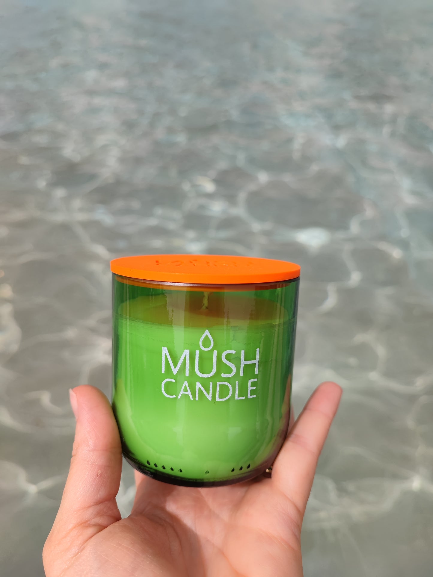 CANDELA AROMATERAPICA IN VETRO RICICLATO