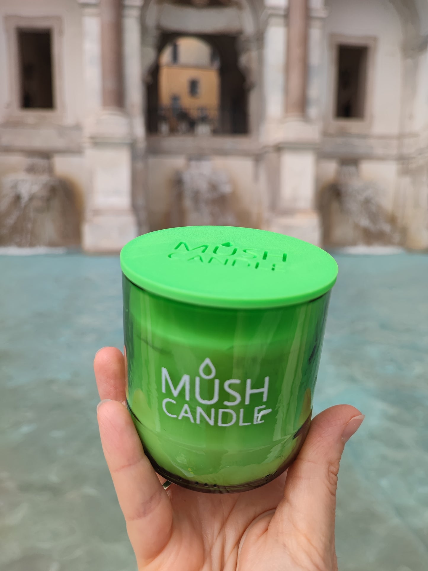 CANDELA AROMATERAPICA IN VETRO RICICLATO