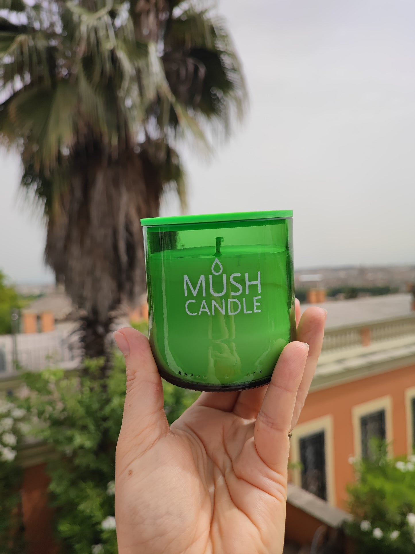 CANDELA AROMATERAPICA IN VETRO RICICLATO